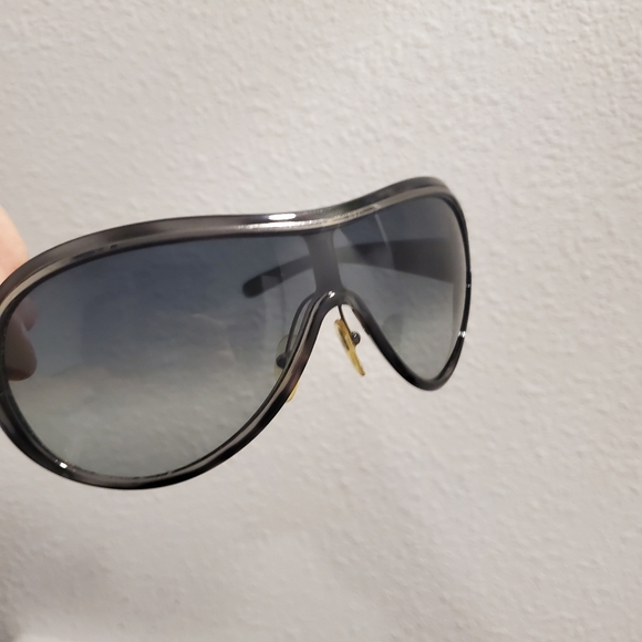 Prada Sunglasses - Picture 9 of 12